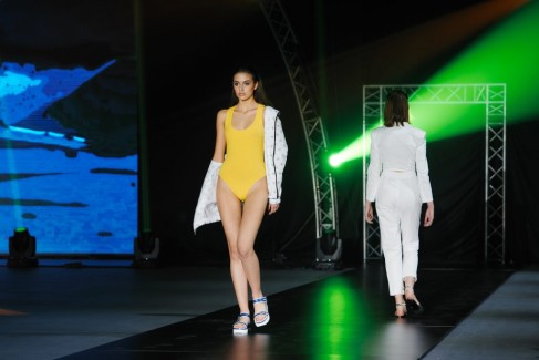 Brands Fashion Show: Navro 14