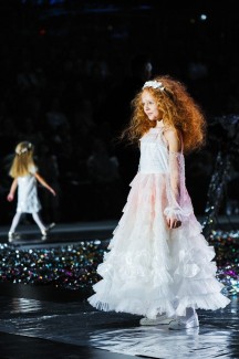 Brands Fashion Show: СИЯНИЕ 117