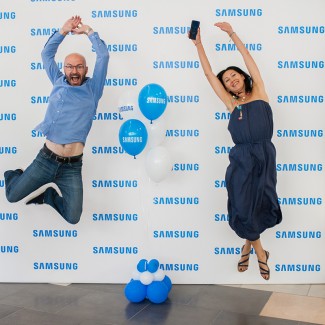 Открытие фирменного магазина Samsung 48