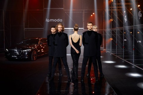 Branda Fashion Show | Lamoda Christmas Mood 8
