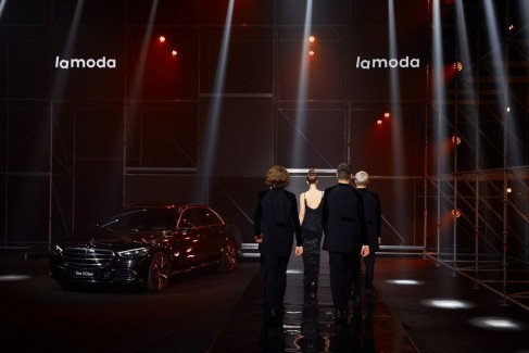 Branda Fashion Show | Lamoda Christmas Mood 9