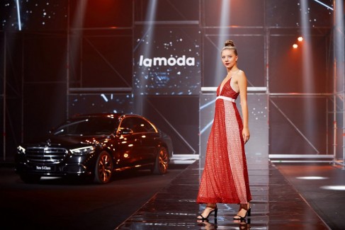 Branda Fashion Show | Lamoda Christmas Mood 19