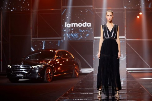 Branda Fashion Show | Lamoda Christmas Mood 34