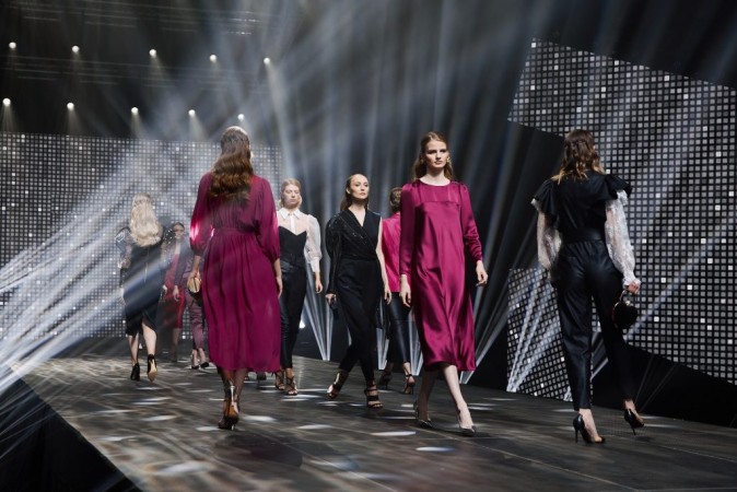 Brands Fashion Show | Alena Goretskaya рождественская коллекция 11
