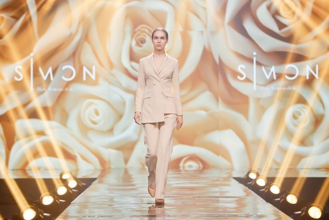 14 сезон Brands Fashion Show | Показ Simon 33