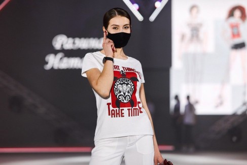 Без зрителей и в масках: Brands Fashion Show состоялось в соответствии с рекомендациями ВОЗ 71