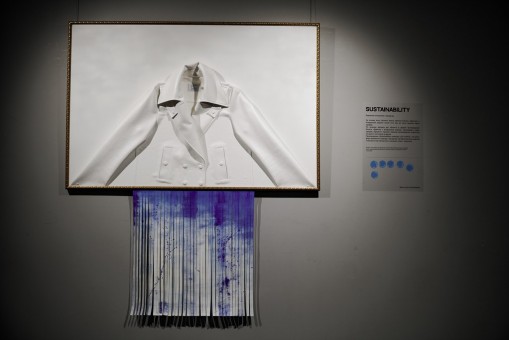 Бэнкси, Марина Абрамович и Лучо Фонтана: в Галерее ДК прошла экспозиция оммажей на самые известные произведения  искусства, созданная белорусской фэшн-маркой LSD Clothing 3