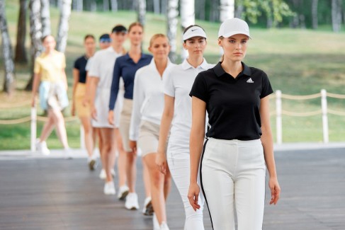 Brands Fashion Show | Показ одежды для гольфа и гаджетов Huawei 64