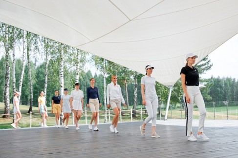 Brands Fashion Show | Показ одежды для гольфа и гаджетов Huawei 68