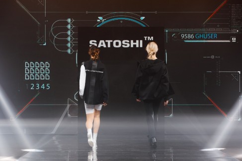 Brands Fashion Show | Satoshi 42