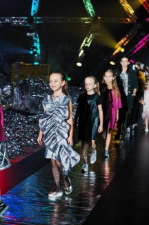 Brands Fashion Show: СИЯНИЕ 61