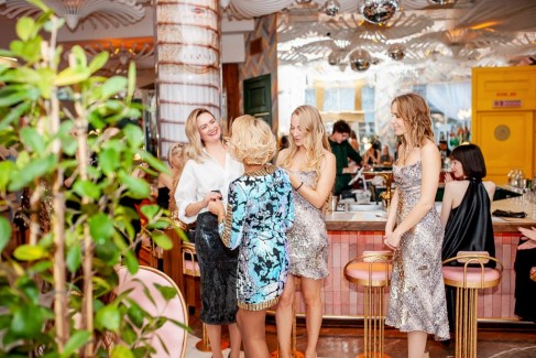 Glitter party: как прошел  праздничный PRETAPORTAL Fashion Coffee в баре LEØNE 75