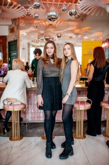 Glitter party: как прошел  праздничный PRETAPORTAL Fashion Coffee в баре LEØNE 23