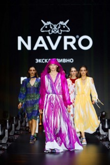 Brands Fashion Show: Navro 80