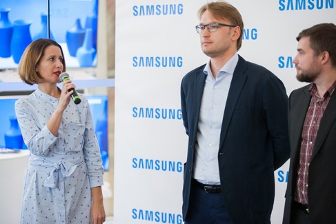 Открытие фирменного магазина Samsung 6