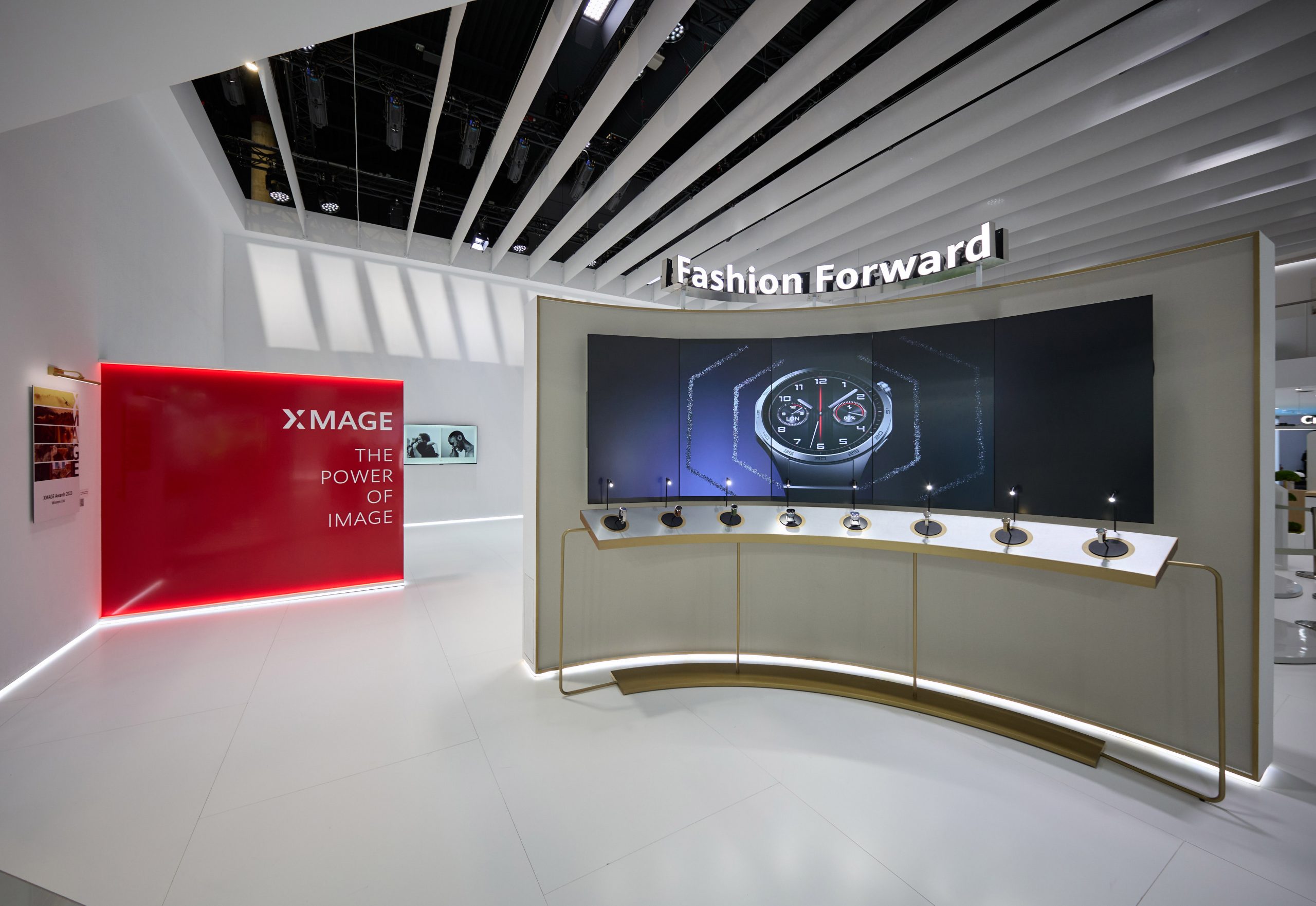 На выставке MWC 2024 Huawei раскрыла планы и показала флагманы в рамках концепции «Опережая тренды» 1
