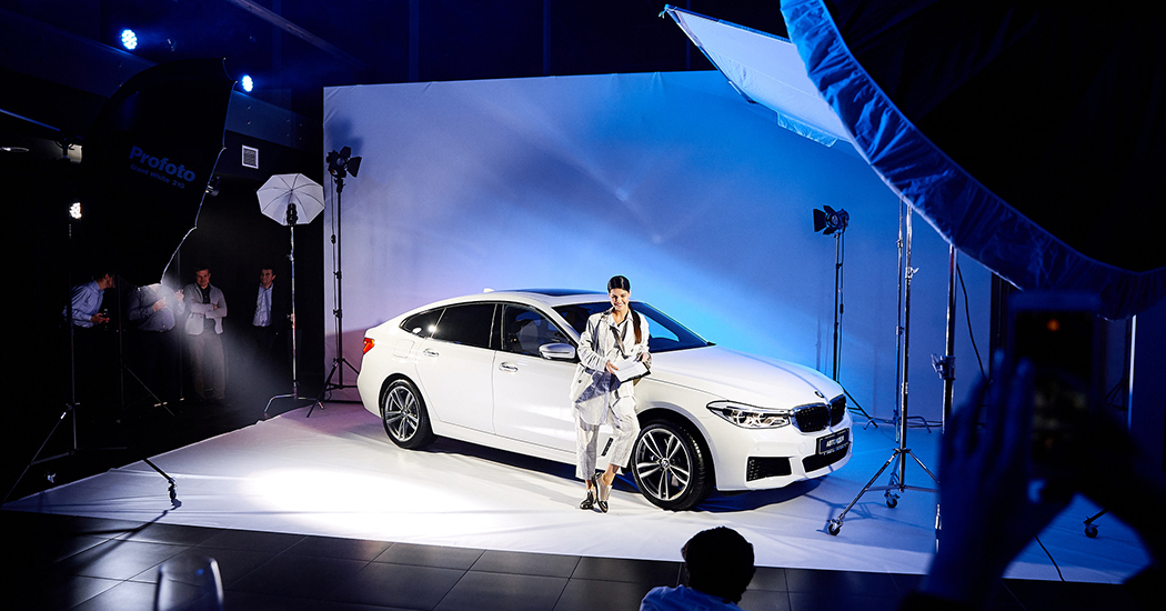 BMW 6 серии и показ Lorena Antoniazzi