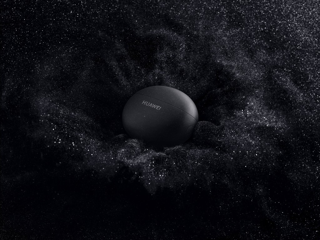 Huawei FreeBuds 5i в цвете черный гранит
