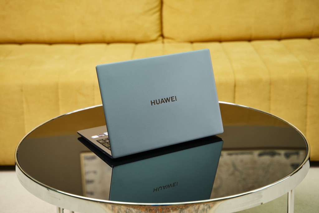 Элегантный футуризм: изучаем ноутбук Huawei MateBook D 16 2024 1