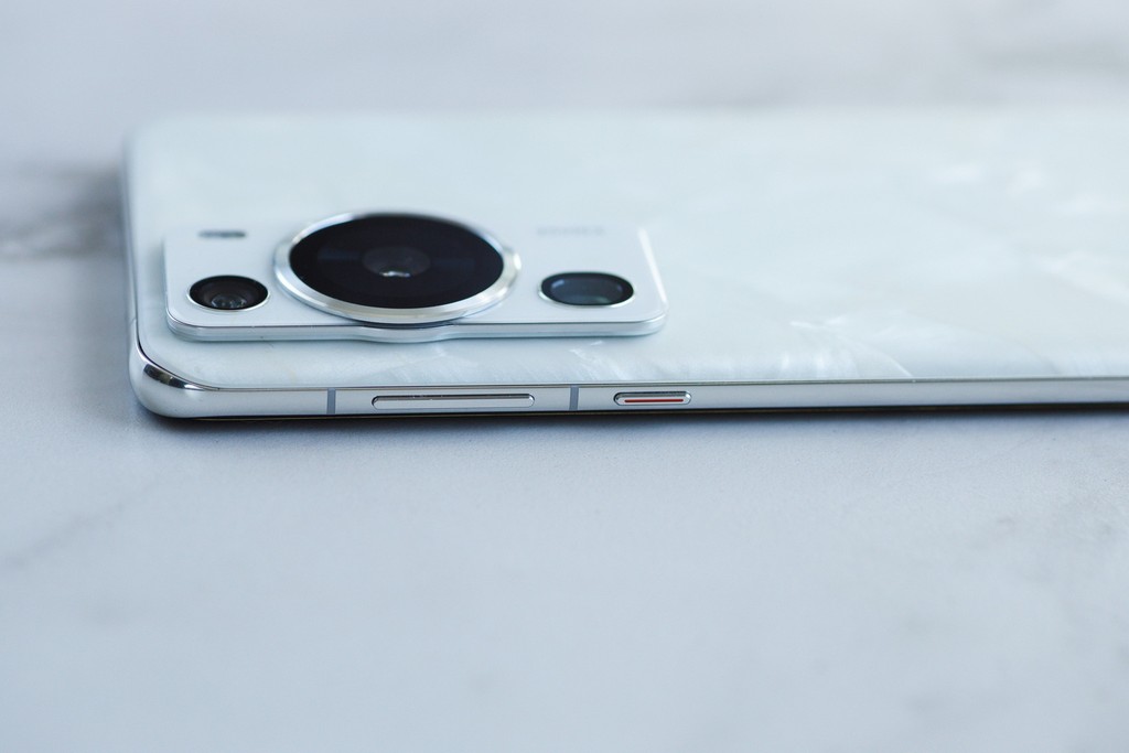 Смартфон и искусство: новый флагман Huawei P60 Pro с жемчужным дизайном 9