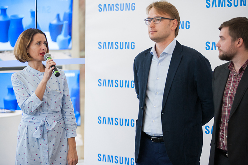 Открытие фирменного магазина Samsung 2