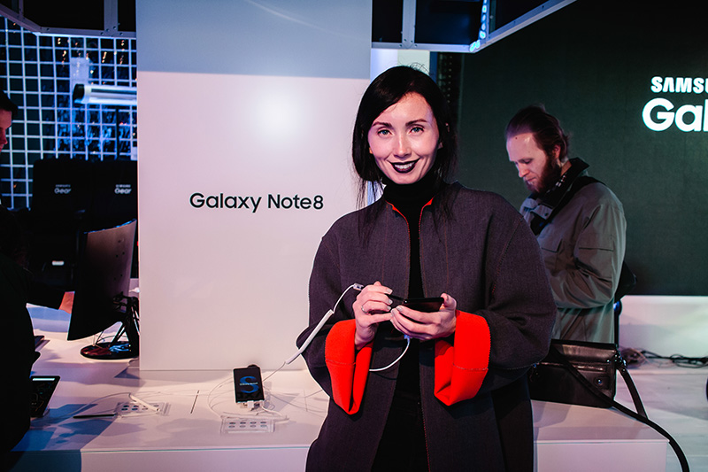 Смартфон, который может все: Samsung Galaxy Note8 официально представили в Москве 1