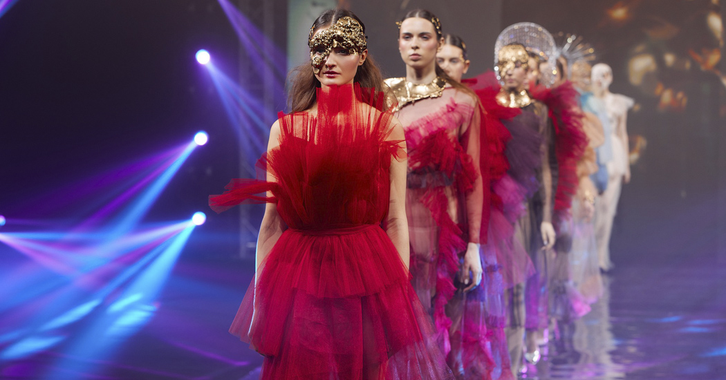 Brands Fashion Show | Agata Karobka