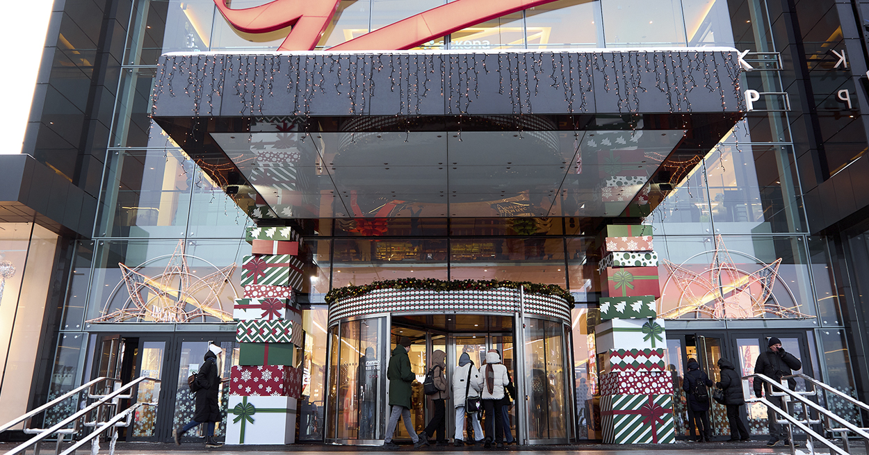 5-метровая гора подарков, эльфы и почта Санта Клауса в ТРЦ Galleria Minsk